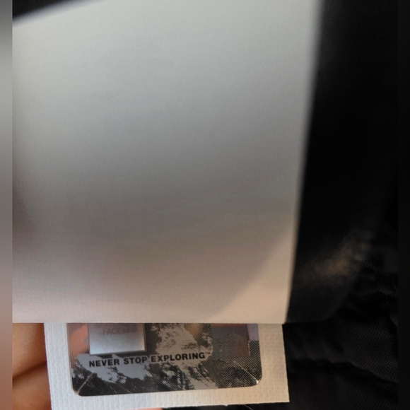 The North Face Women’s Thermoball™ Parka II - Picture 12 of 15